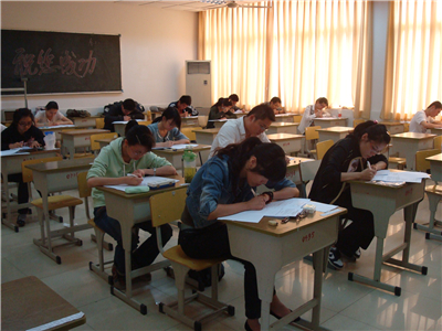 欧美激情性做爰免费视频