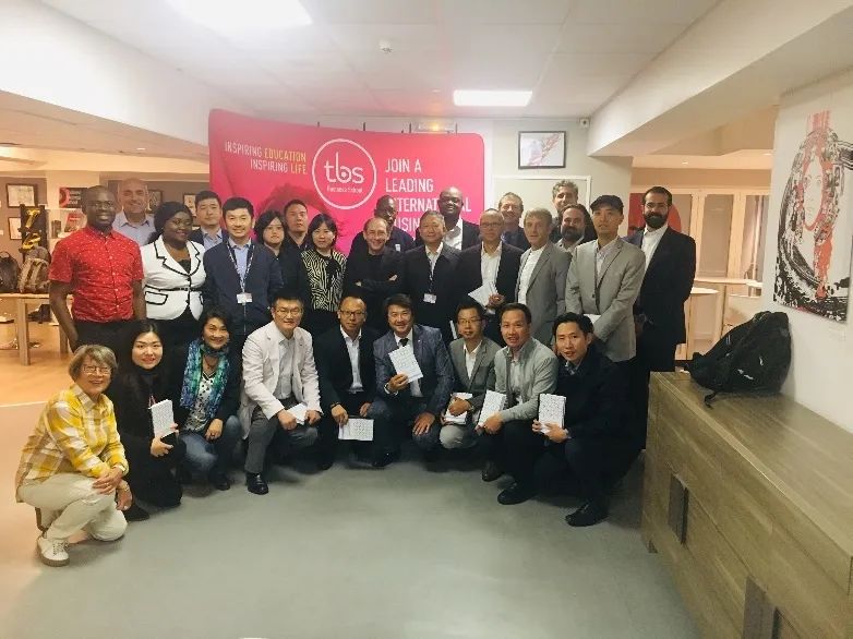 欧美激情性做爰免费视频